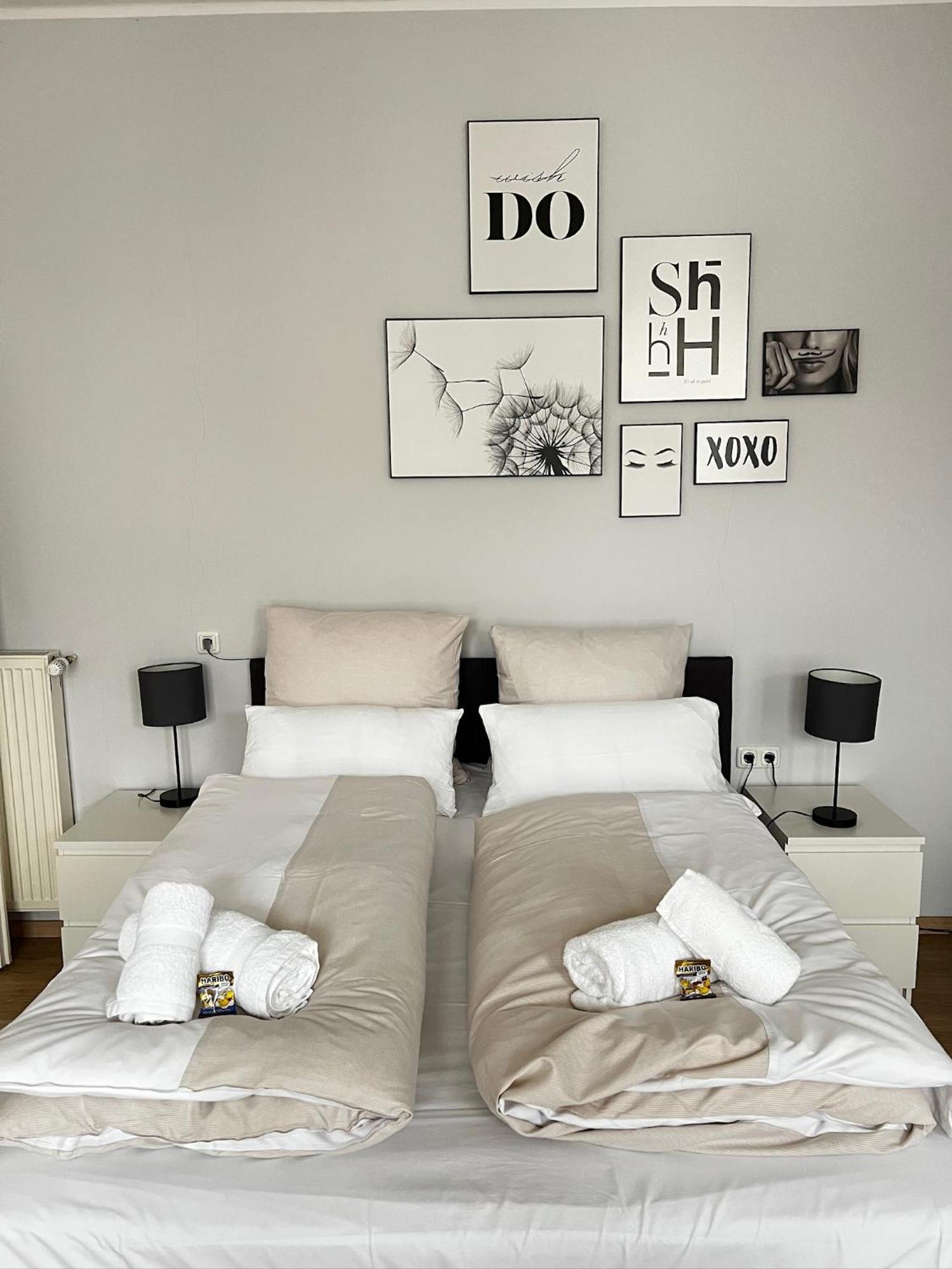 Qonroom - As Individual As You - Oeynhausen City Bad Oeynhausen Ruang foto